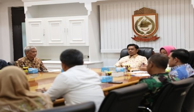 PJ Sekda Firman Hamid Pagarra Umumkan Langkah Teguran dan Pembongkaran bagi Pedagang Liar