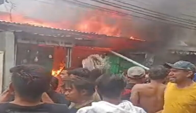 Api Mengamuk di Jalan Sabutung Baru, Dua Orang Tewas Terjebak