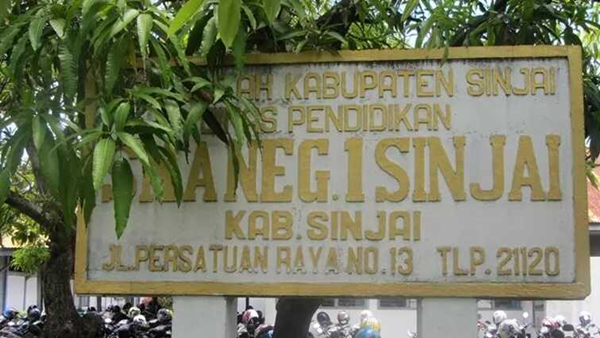 Miris! Anak Oknum Polisi Pukul Wakasek, Guru Perempuan yang Justru Meleraikan