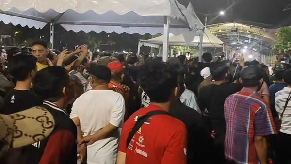 Protes Ketidakadilan, Tim Domino Kaltara Pilih Gelar Laga di Warkop Parepare