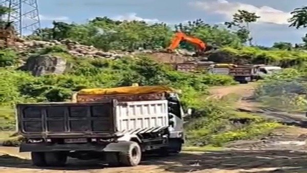 Dihentikan Lalu Dibiarkan, Tambang Galian C Desa Tuju Seperti Tak Bertuan