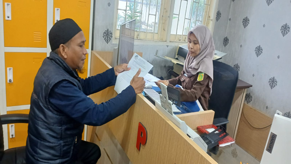 Dana BOS Rp5,8 Miliar Digugat, Gowa Diguncang Dugaan Penyimpangan