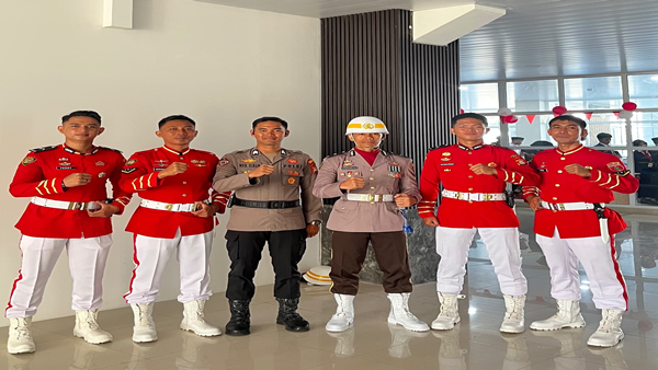 Sang Merah Putih Berkibar Khidmat di Upacara HUT RI Polres Bulukumba